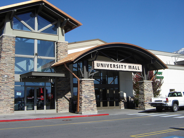 UniversityMall